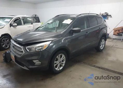 2018 Ford Escape Se из США, поврежденный, VIN 1FMCU9GD3JUA61945